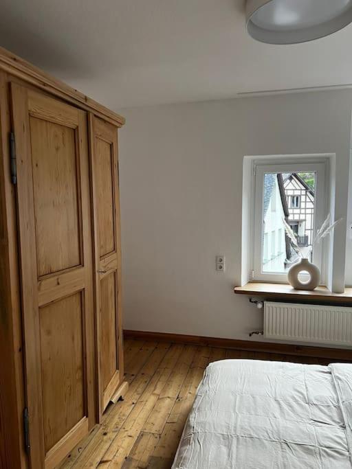 Exklusive Jugendstilwohnung In Uerzig An Der Mosel - 4 Personen - 2 Schlafzimmer - Waschmaschine - Trockner Exterior photo